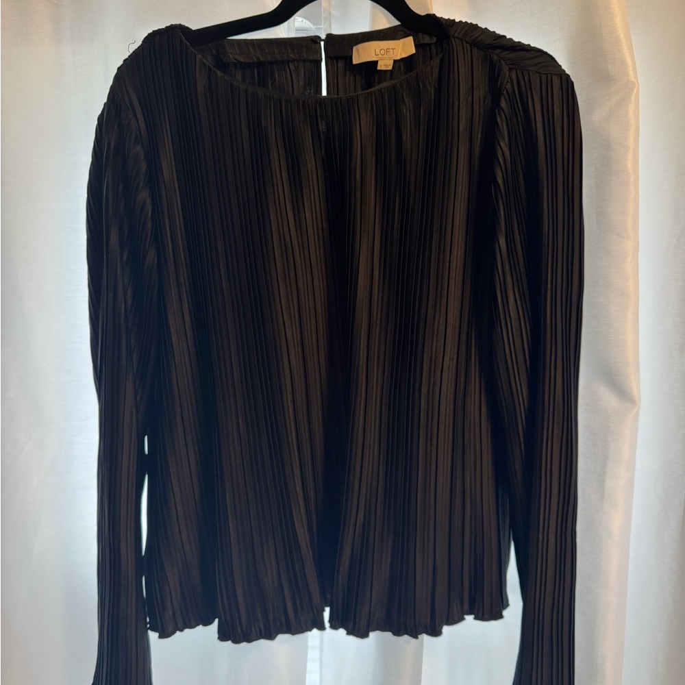 LOFT Black Pleated Long Sleeve Blouse